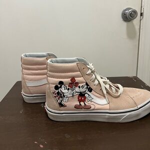 VANS Sk8-Hi x Disney Mickey & Minnie 2018